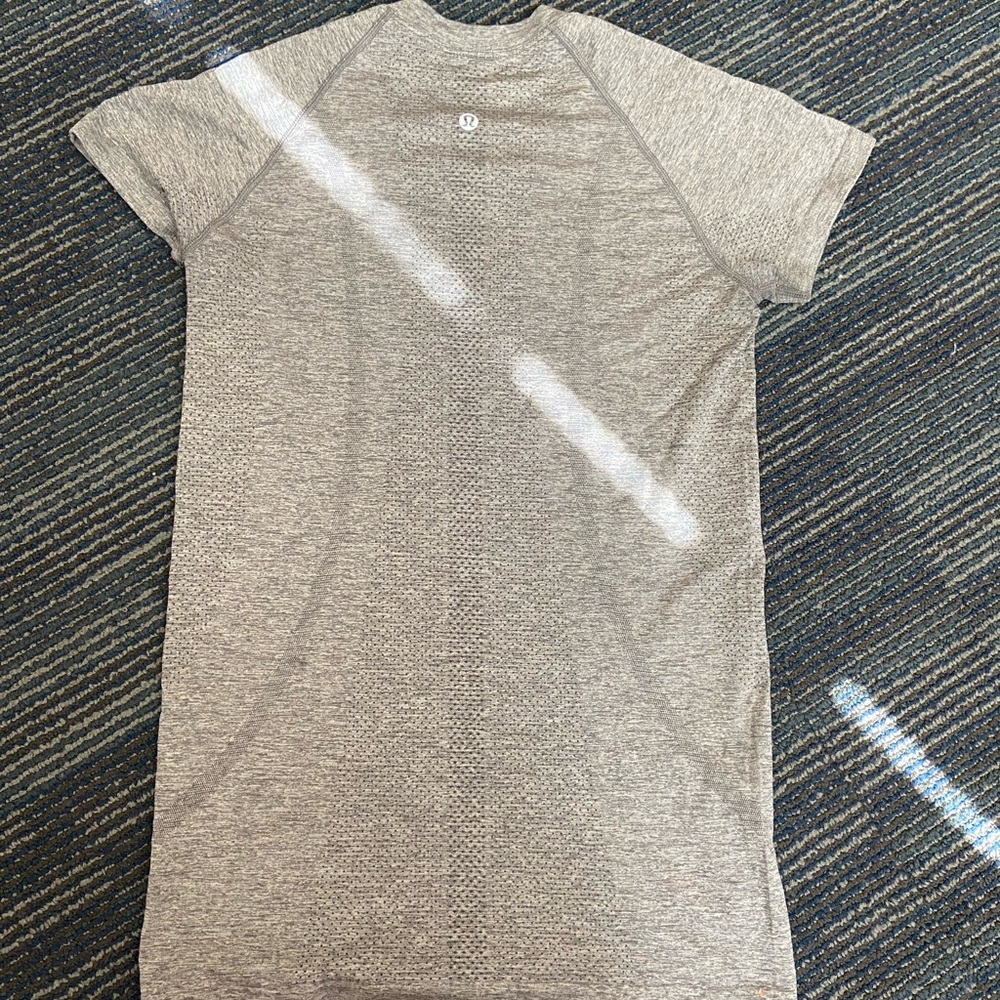 this top is super cute but just doesn’t fit me anymore